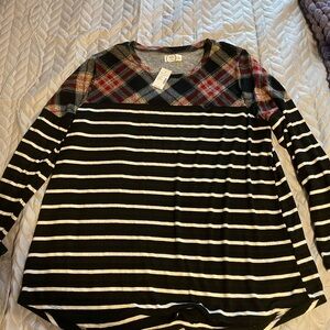 Maurices Plaid and Striped Long Sleeve Top